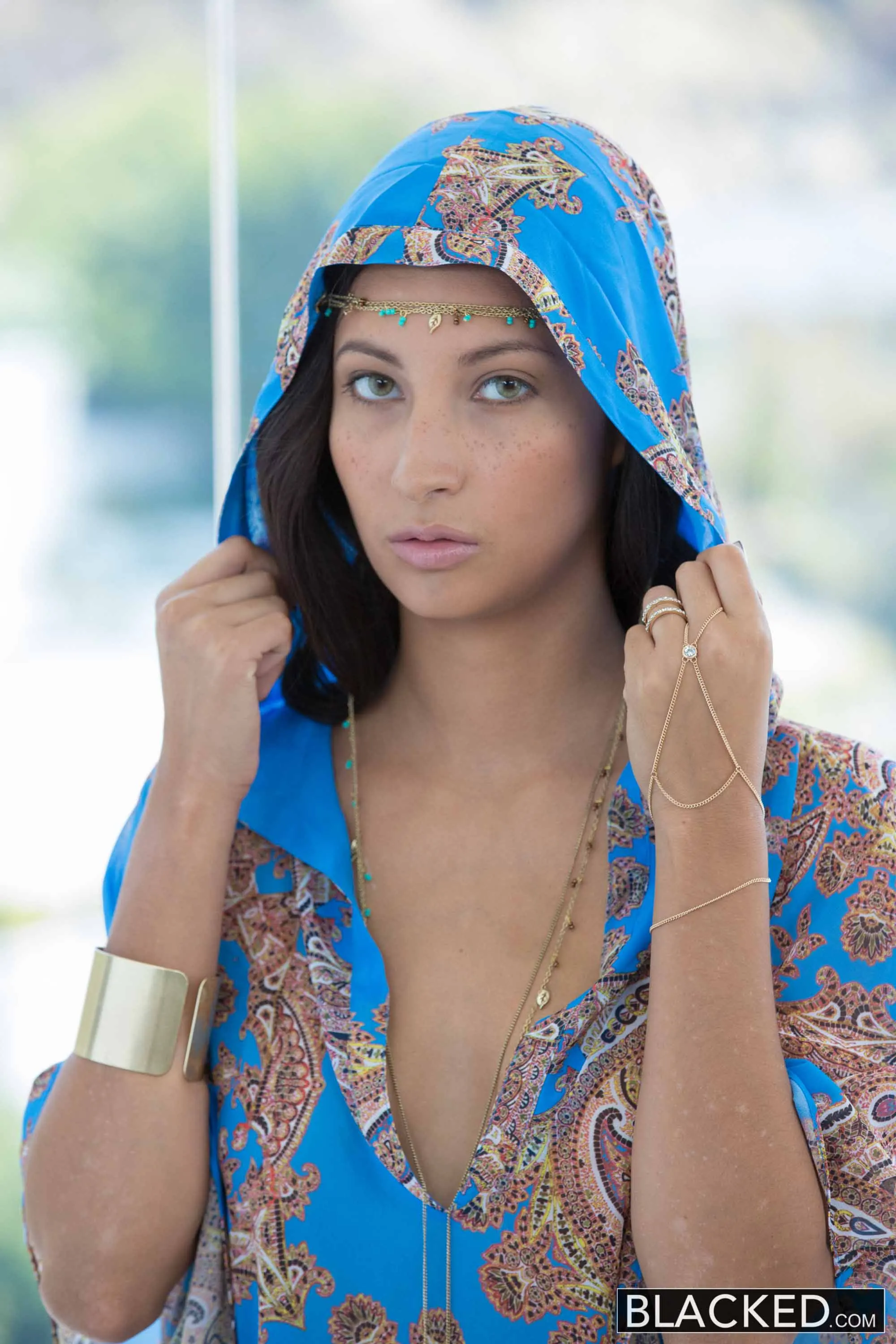 Jade Jantzen in 'Rich Arab Girl Loves Black Cock'